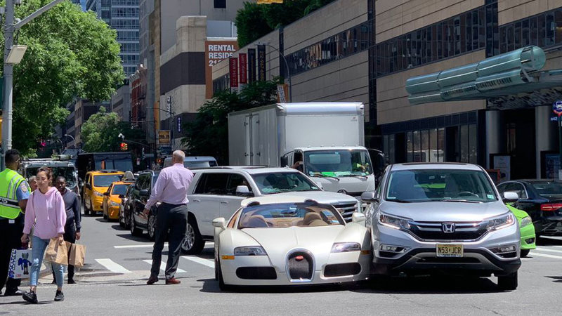 bugatti_veyron_tracy_morgan_SZTZ.jpg