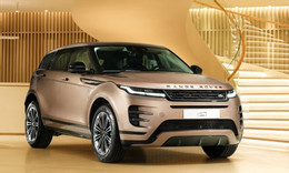 Evoque 2025 ngoai that.jpg