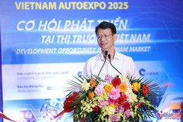 Ông Phạm Văn Quân tại Triển lãm Vietnam Autoexpo 2025.